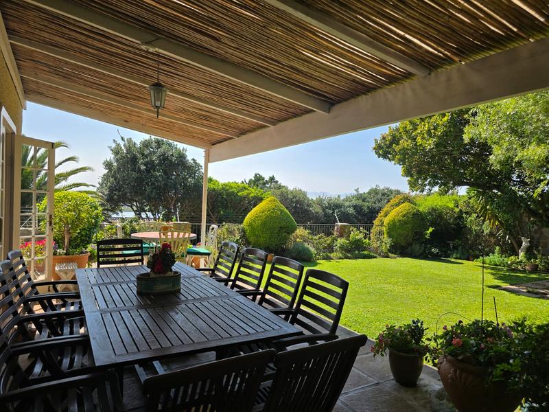 3 Bedroom Property for Sale in Lakeside Western Cape